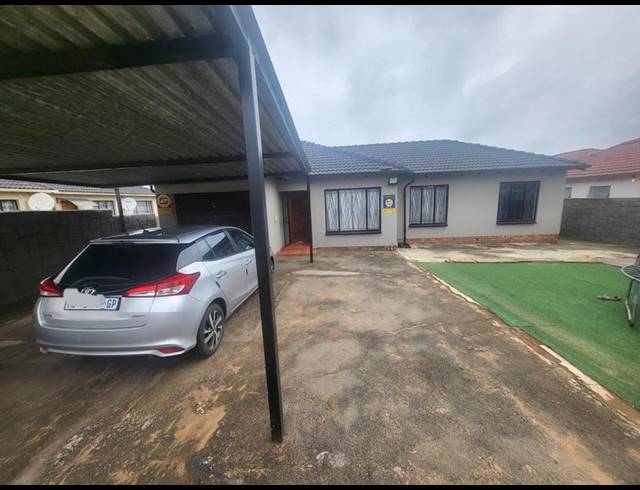 3 BEDROOM HOUSE FOR SALE IN BIRCH ACRES